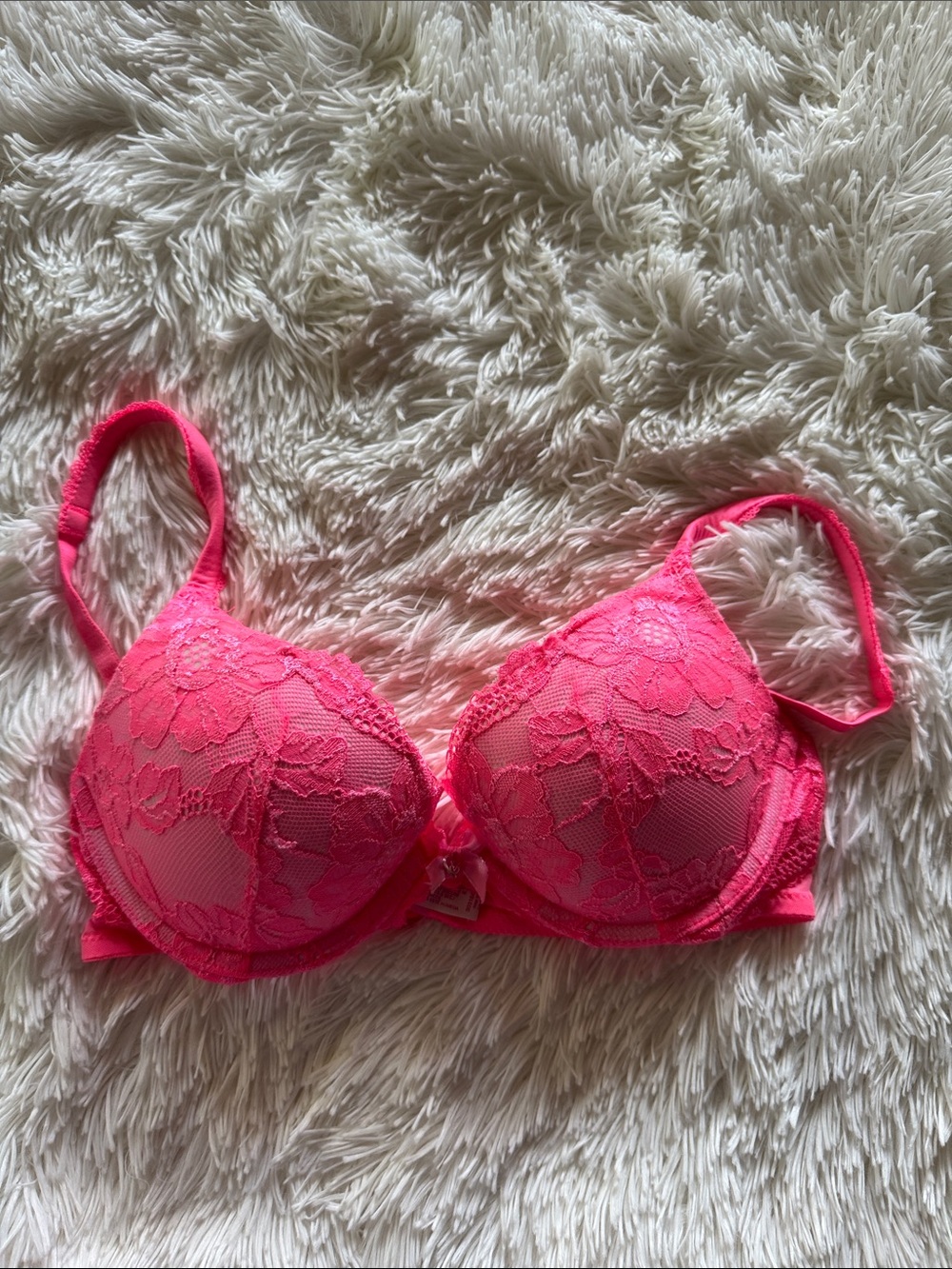 VS Body by Victoria PushUp Bra in Coral Pink Lace
